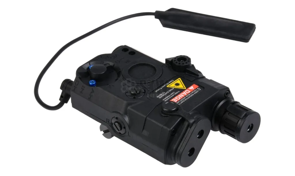 ampeq avec laser rouge et lampe 175 lumens element-0