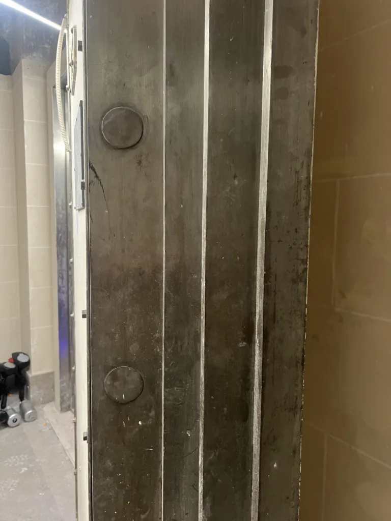 Évènement paintball dans le coffre fort d'une banque